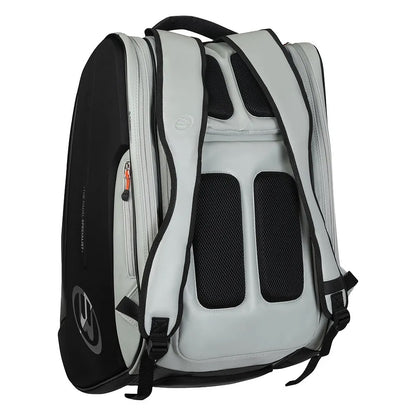 Paletero Bullpadel Hack Gris 2026
