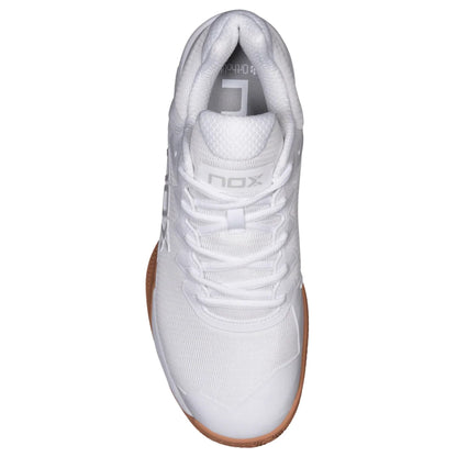 NOX TENIS DE PADEL NERBO BLANCAS CON SUELA CAREMELO
